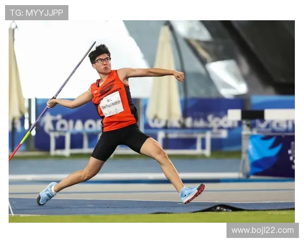 苏玲丹女子标枪获第九名展现田径赛场坚韧与实力拼搏风采令人瞩目