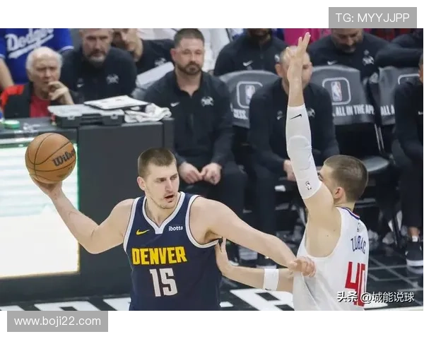 约基奇准三双难掩失误烦恼 掘金主场险胜顽强鹈鹕再巩固西部优势